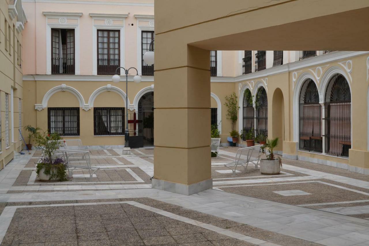 Sherryflat Caballeros - Parking Jerez de la Frontera Kültér fotó